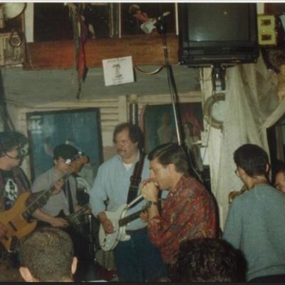 Con Alejandro Medinawilly Basano. Gabriel Delta. Gallery Samovar De Rasputin. Buenos Aires. 1991