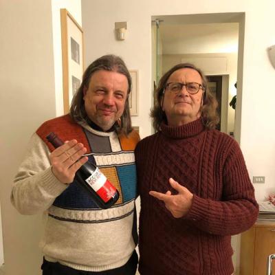 Con Il Reverendo Giulio Garavanna. Gabriel Delta . Gallery